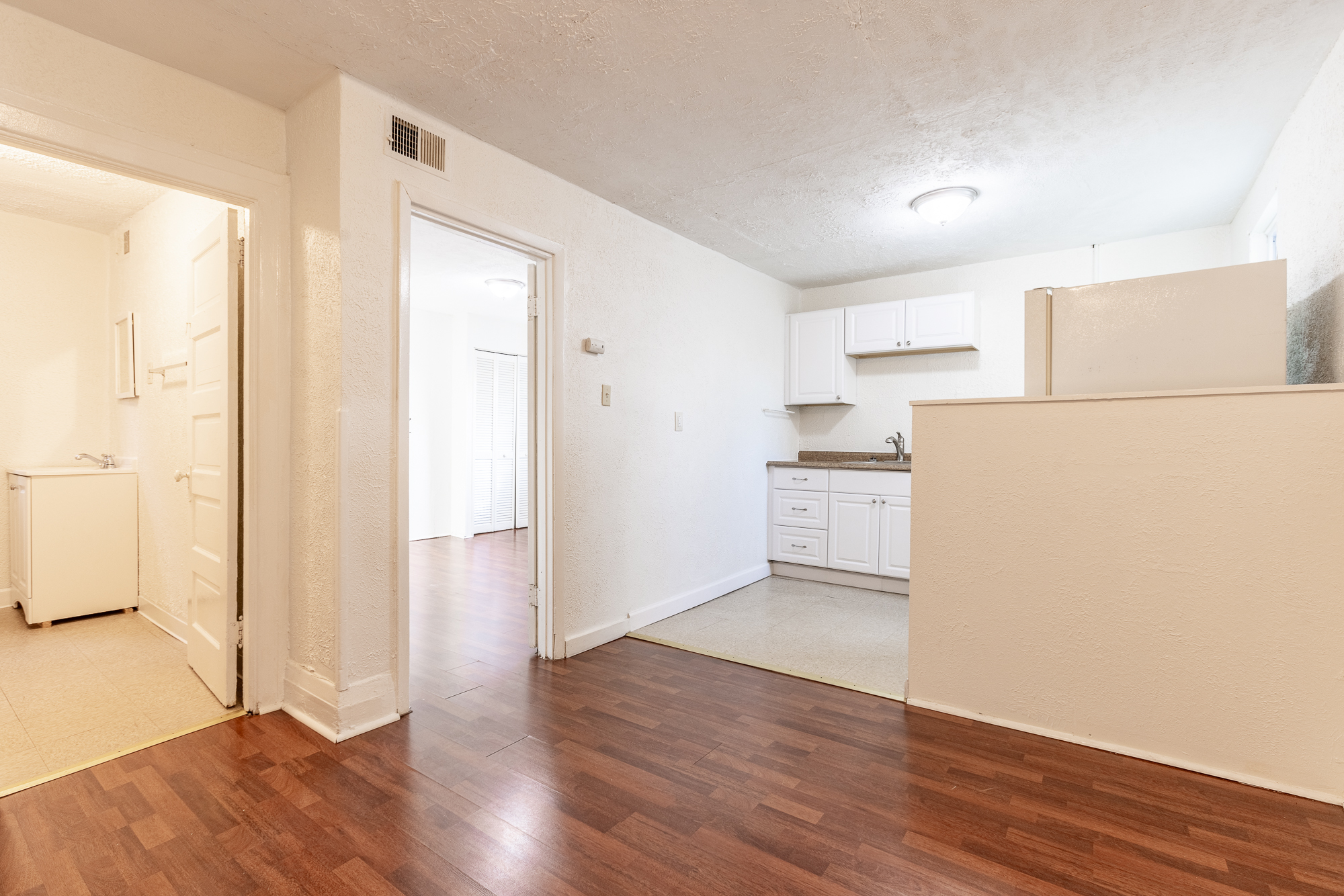 608 Taylor Avenue 102