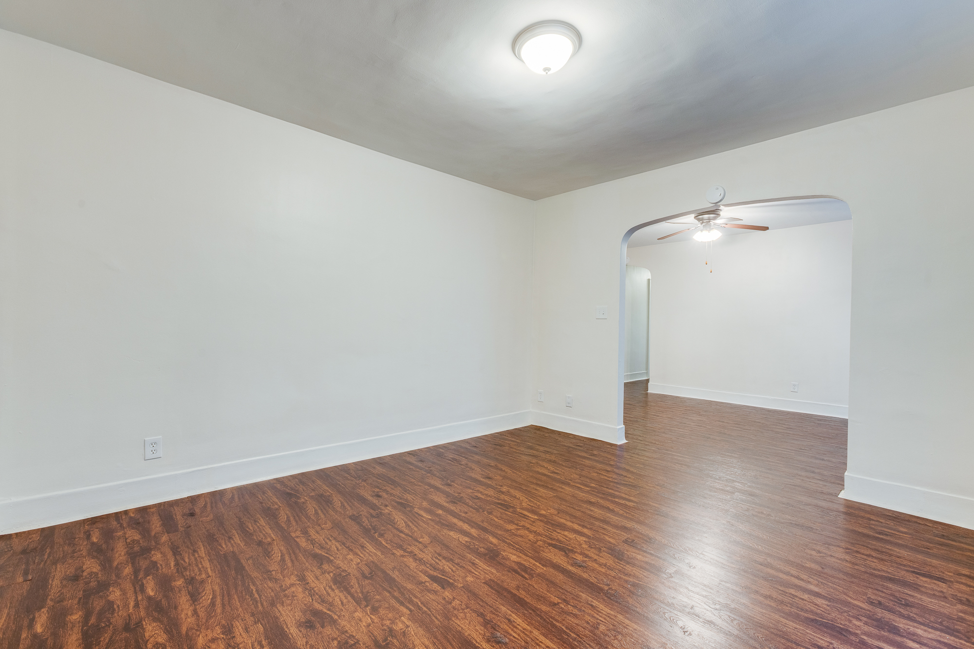2915 Belrose Avenue - 203